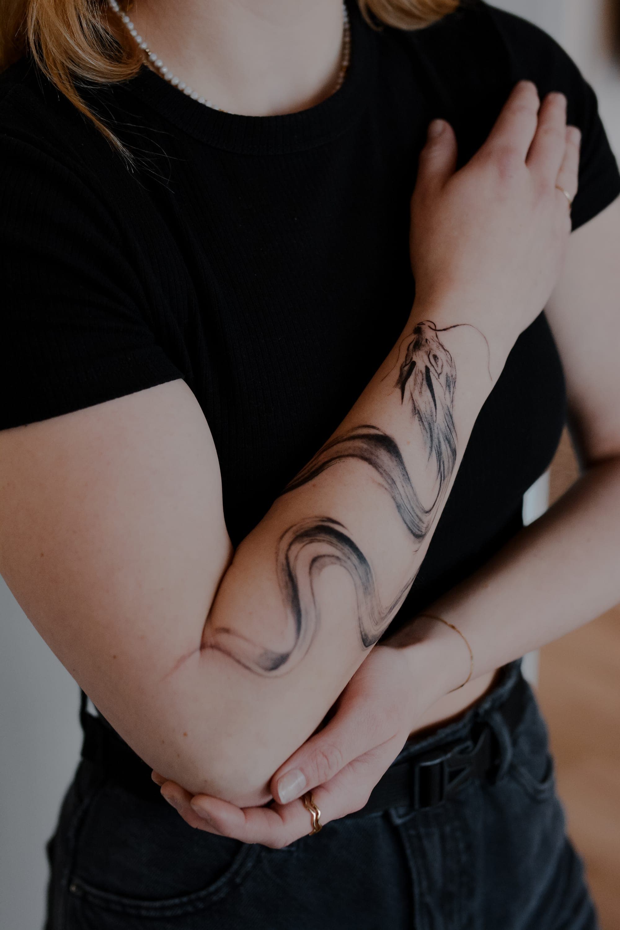 Brush Dragon – Brushstrokes von Natalie, Atelier Noir nu Köln
